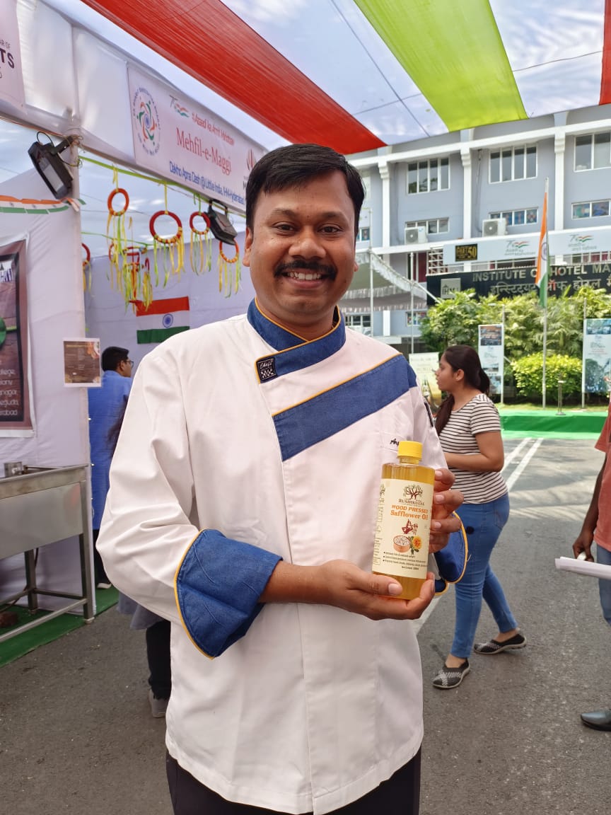 Rushikulya Wood Pressed Safflower Oil — Dekho Apna Desh @ Little India, IHM Hyderabad